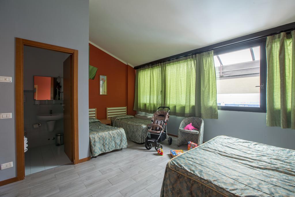 Hotel Garda Affi Extérieur photo